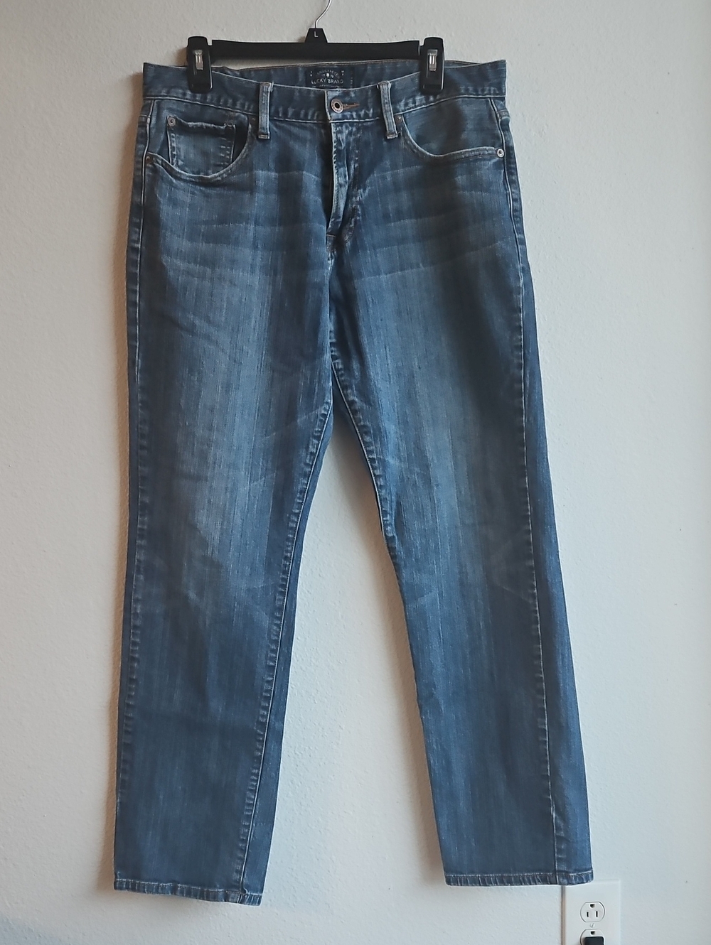 Lucky Brand Women's 221 Original Straight Leg Blue Jeans 34 X 32